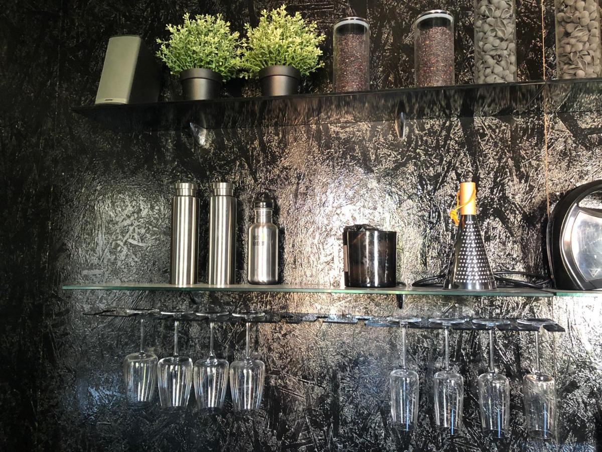 Lippi 42 Exclusive Luxury Apartment Milaan Buitenkant foto